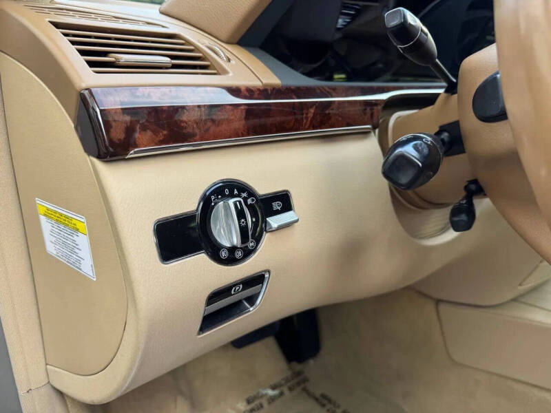 2007 Mercedes-Benz S-Class S 550