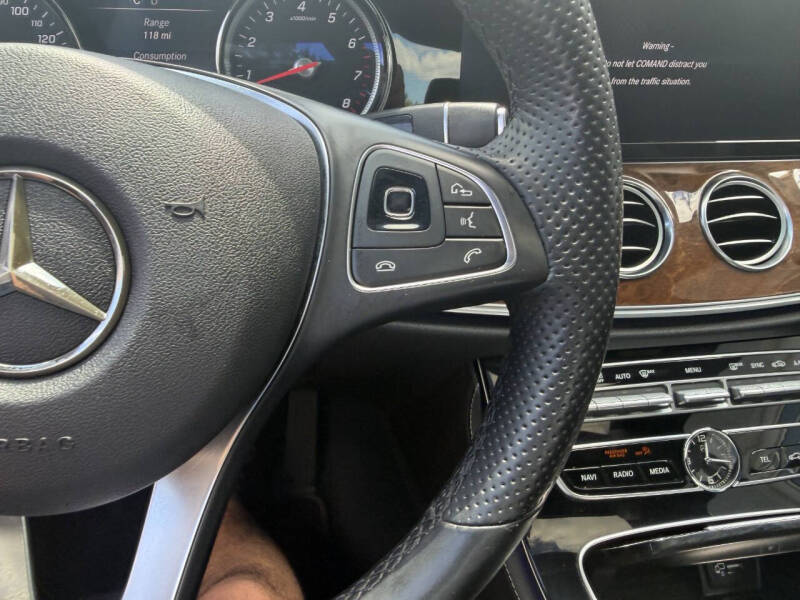 2017 Mercedes-Benz E-Class E 300 4MATIC