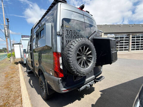 2025 Mercedes-Benz Sprinter