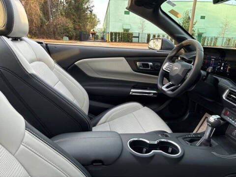 2025 Ford Mustang EcoBoost Premium