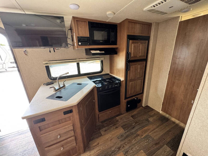 2017 Forest River Rockwood Mini Lite