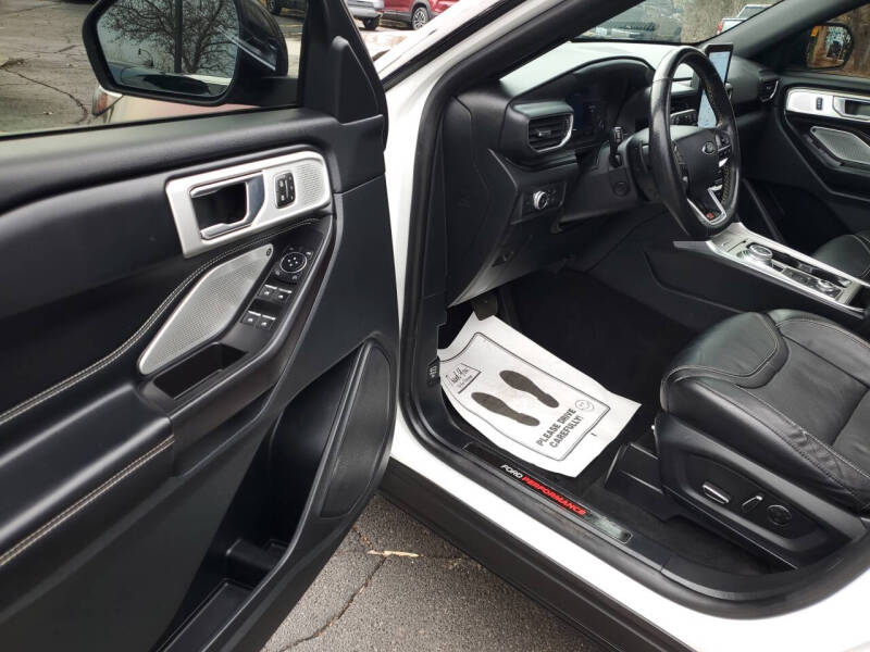 2020 Ford Explorer ST