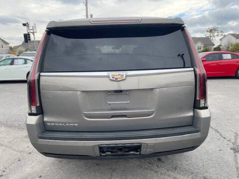 2019 Cadillac Escalade Premium Luxury