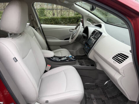 2012 Nissan LEAF SL