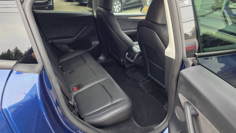 2023 Tesla Model Y Performance