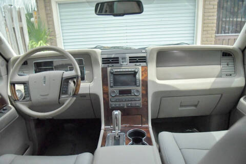 2014 Lincoln Navigator