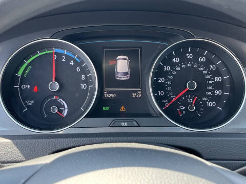 2016 Volkswagen e-Golf SE