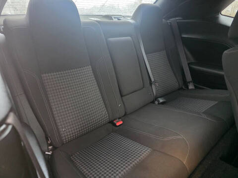 2021 Dodge Challenger SXT