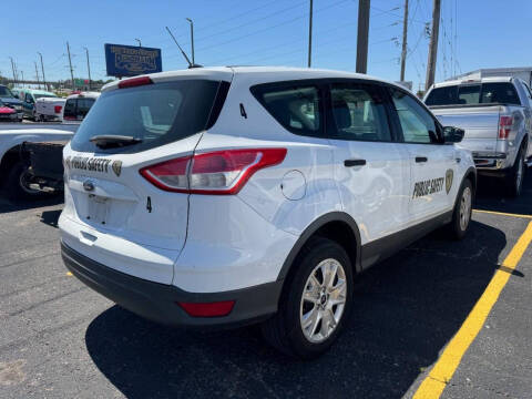 2016 Ford Escape S