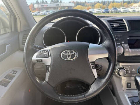 2012 Toyota Highlander Hybrid