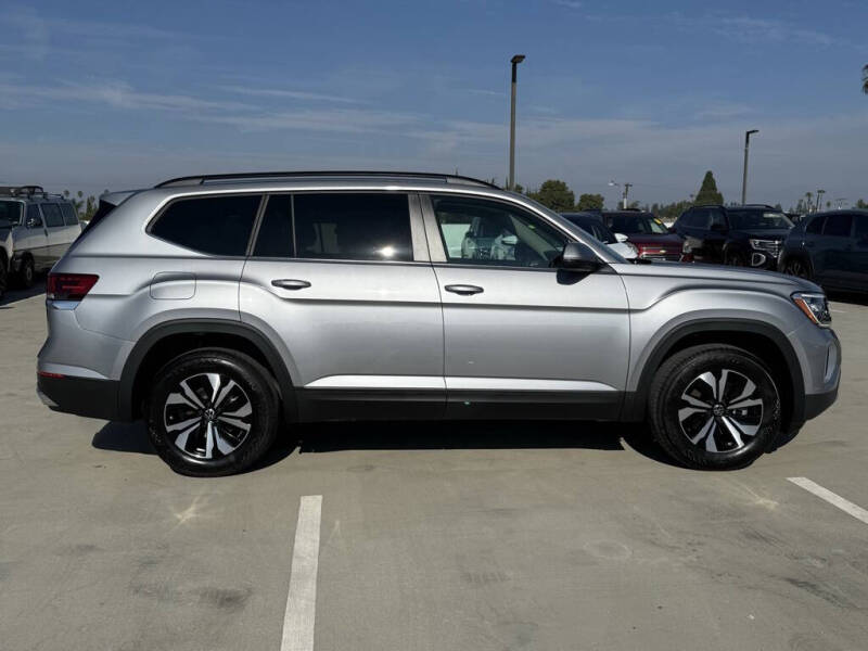 2026 Volkswagen Atlas SE