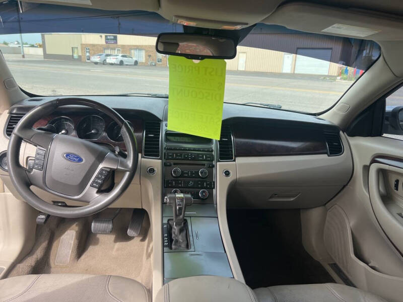 2011 Ford Taurus Limited