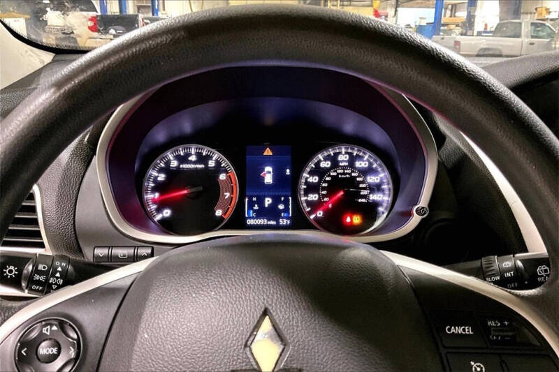 2019 Mitsubishi Eclipse Cross ES