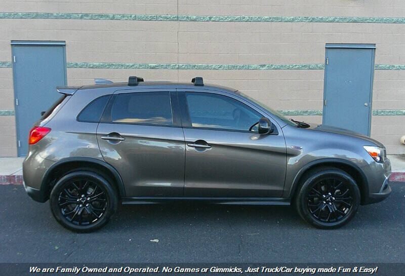 2017 Mitsubishi Outlander Sport LE