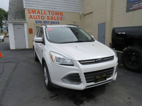 2015 Ford Escape for sale at Small Town Auto Sales in Hazleton PA