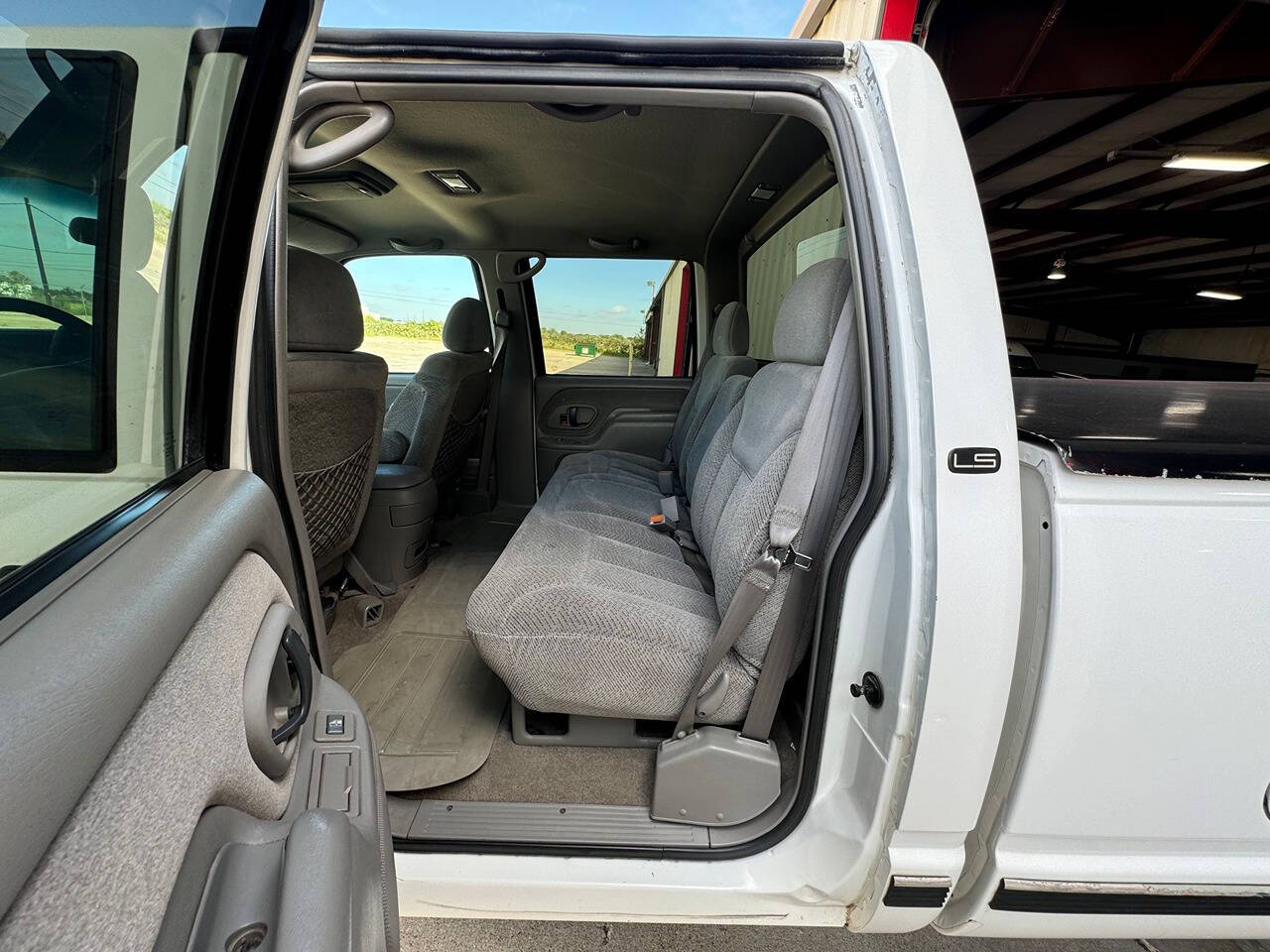 2000 Chevrolet C/K 3500 Series for sale at Carnival Car Company in Victoria, TX