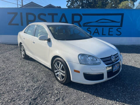 2005 Volkswagen Jetta for sale at Zipstar Auto Sales in Lynnwood WA