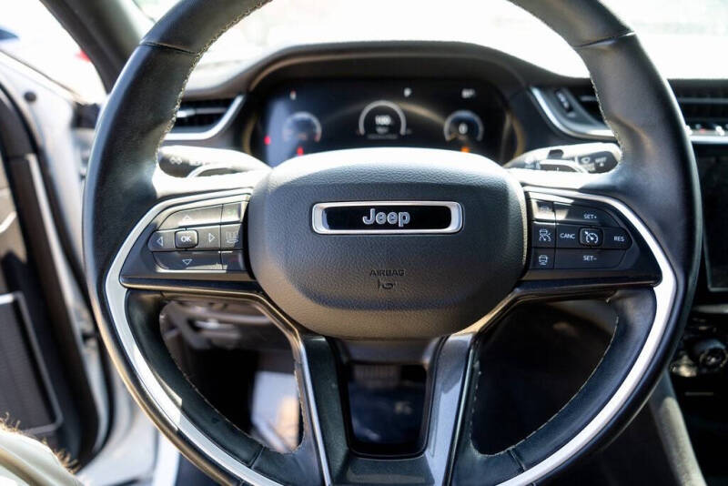 2022 Jeep Grand Cherokee L Altitude