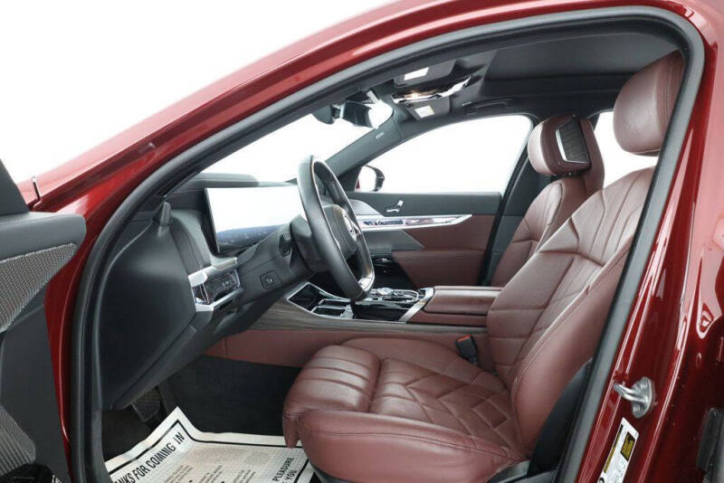 2024 BMW i7 eDrive50