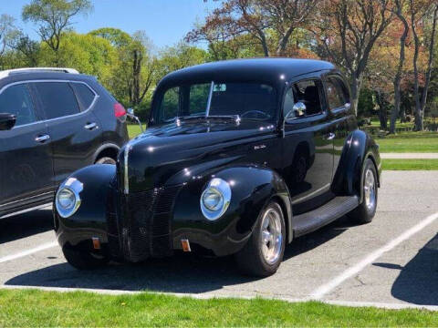1940 Ford Deluxe