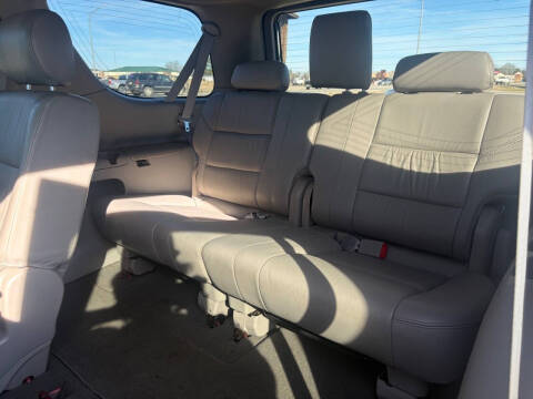 2007 Toyota Sequoia SR5