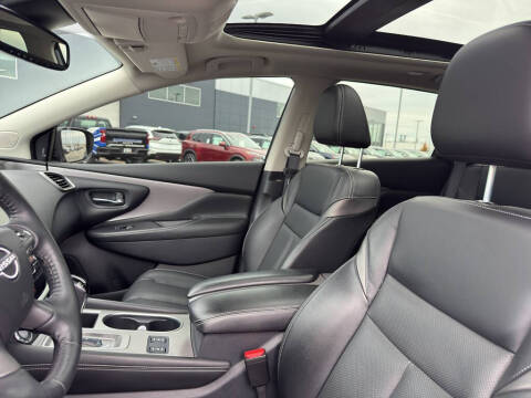 2023 Nissan Murano SL