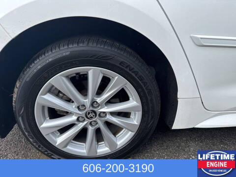 2023 Toyota Corolla Hatchback SE