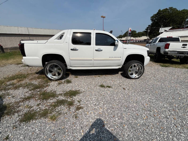 2008 Chevrolet Avalanche LS