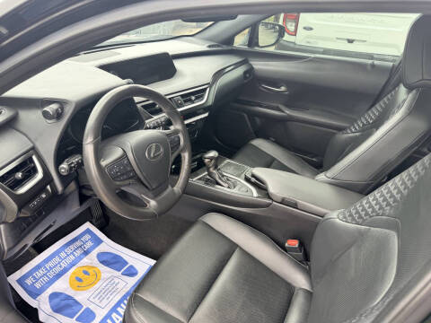 2021 Lexus UX 200
