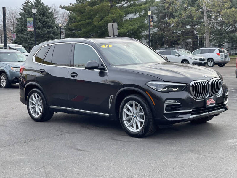 2020 BMW X5 40i's photo