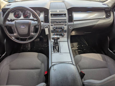 2012 Ford Taurus SEL