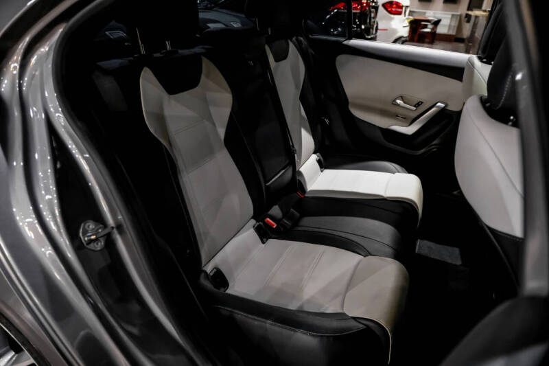 2019 Mercedes-Benz A-Class A 220