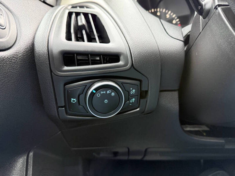 2016 Ford Focus S