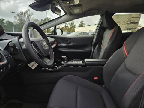 2026 Toyota Prius Plug-in Hybrid SE