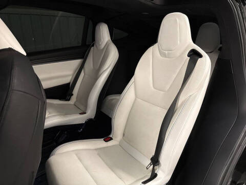 2022 Tesla Model X Plaid