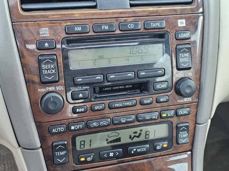 2000 Toyota Avalon XLS