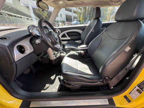 2006 MINI Cooper