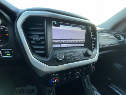 2017 GMC Acadia SLT-1