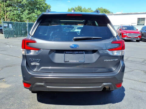 2023 Subaru Forester Premium