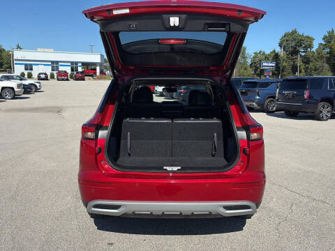 2024 Mitsubishi Outlander SE