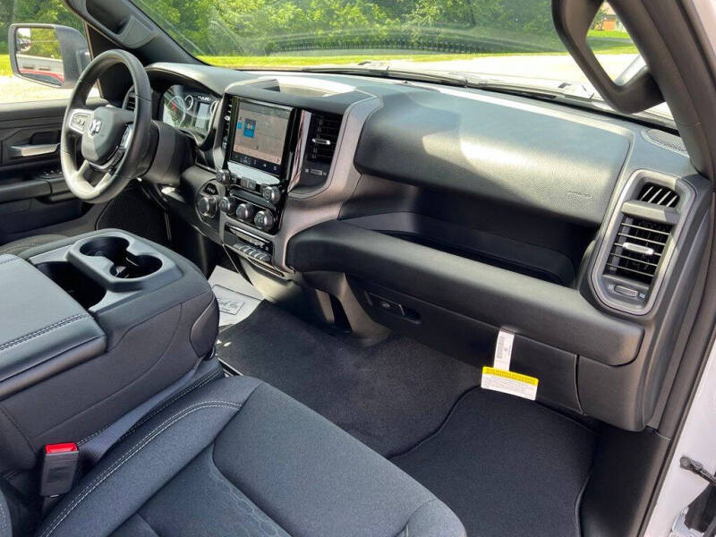 2026 RAM 1500 Express