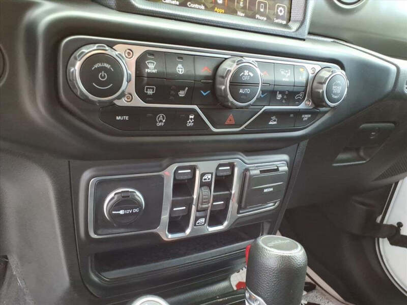 2023 Jeep Gladiator Willys