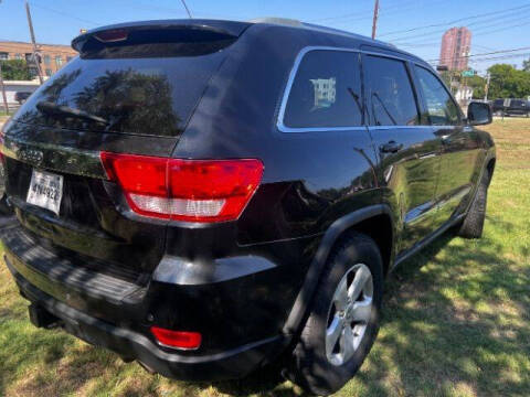 2011 Jeep Grand Cherokee Laredo X