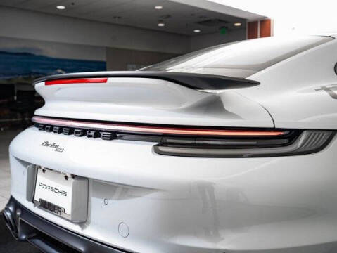 2025 Porsche 911 Turbo