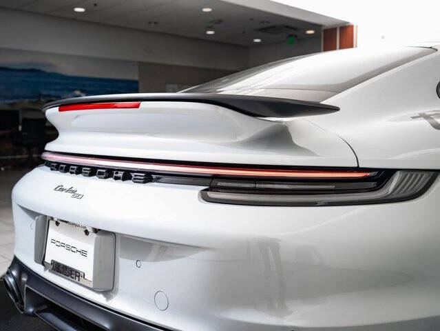 2025 Porsche 911 Turbo