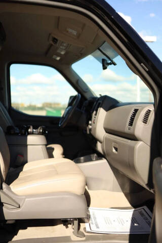 2020 Nissan NV 3500 HD SL