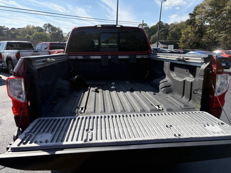2016 Nissan Titan XD SL