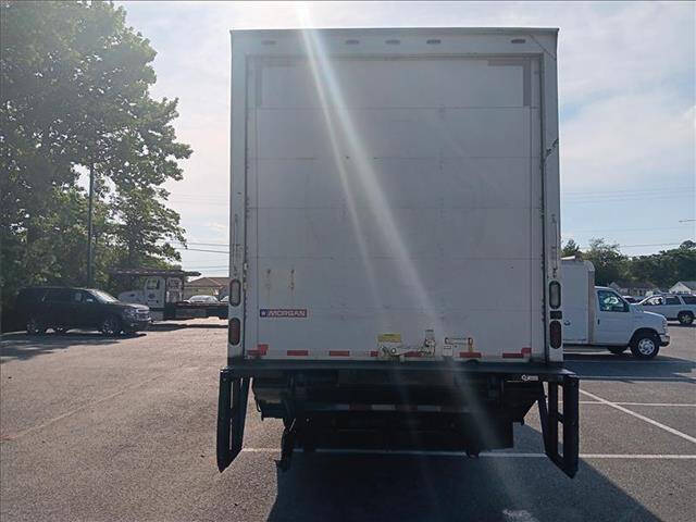 2016 Freightliner M2 106