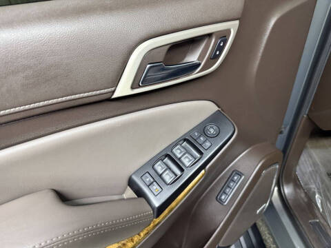 2017 GMC Yukon XL Denali