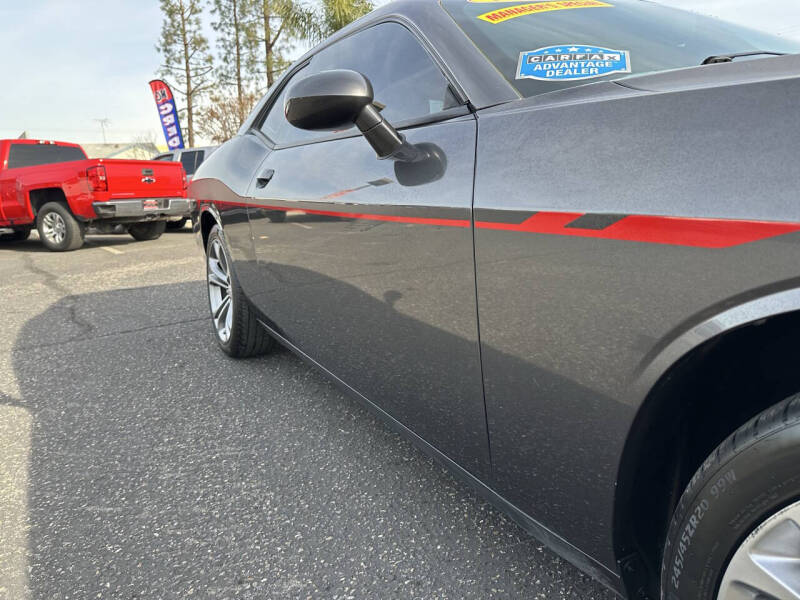 2020 Dodge Challenger SXT